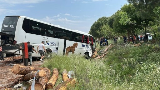 Çanakkale'de zincirleme kaza; ölü sayısı 8'e yükseldi