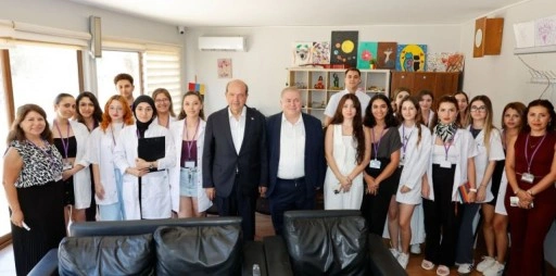 Cumhurbaşkanı Tatar, Pembe Köşk Psikiyatri Hastanesi’ni ziyaret etti