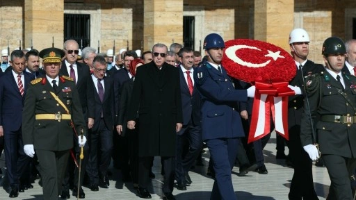 Devlet erkanından Anıtkabir'e ziyaret