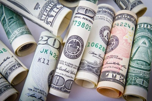 Döviz kurları:Dolar 38,25, euro 41,30, İngiliz Sterlini 49,38 TL
