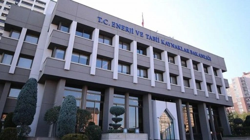 Enerji ve Tabii Kaynaklar Bakanlığı'ndan, Aile ve Gençlik Fonu'na 10,5 milyar lira destek