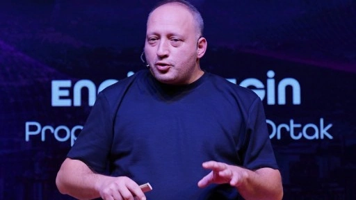 Engin Sezgin: "Trump'ın vergi kararı Türkiye için e-ihracat fırsatı doğurdu"