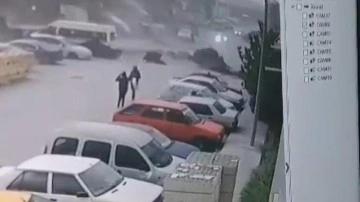 Fabrika çatısı işçiyi öldürdü. Avukat, 'Eli cebinde yürüyor' savunması yaptı