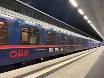 Fransa'da demir yolu çalışanları yarından itibaren 3 gün greve gidecek