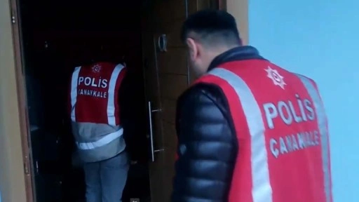 Gökçeada'da 2 aileye 'nitelikli yağma' operasyonu! 13 gözaltı