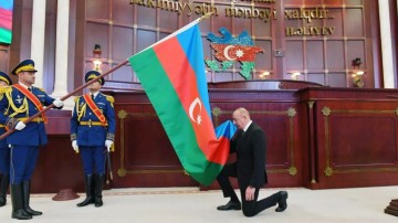 İlham Aliyev yemin ederek görevine başladı