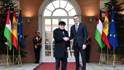 İspanya Başbakanı Sanchez ile Filistin Devlet Başkanı Abbas, Madrid’de bir araya geldi