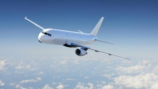 İsrail hava sahasını uçuşlara kapattı