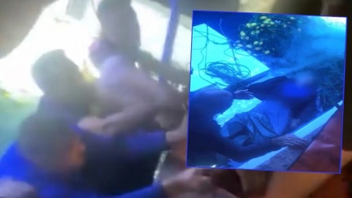 İstanbul Boğazı’nda denize düşen adam balıkçılar tarafından kurtarıldı