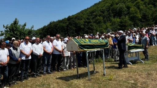 İstanbul'da oğulları tarafından öldürülen çift, Ordu'da toprağa verildi