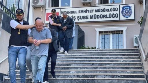 İstanbul merkezli 3 ayrı ilde 'change' operasyonu; 5 kişi tutuklandı