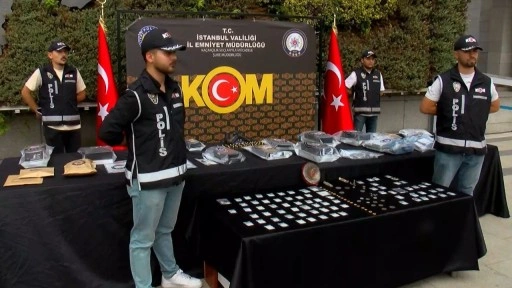 Kapalıçarşı bölgesinde kaçak pırlanta operasyonunda 30 şüpheli tutuklandı