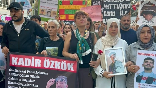 Kocaeli'nde Yasemin Minguzzi öncülüğünde çocukları öldürülen ailelerden eylem