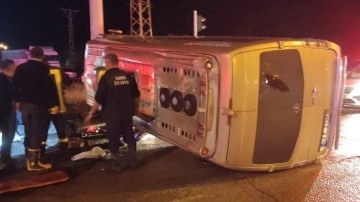 Konya'da midibüs ile minibüs çarpıştı: 24 yaralı