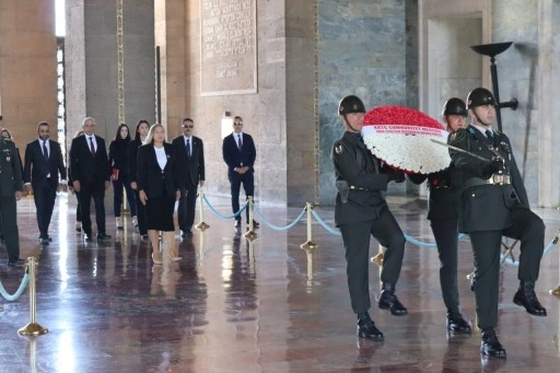 Meclis Komitesi heyetinden Anıtkabir’e ziyaret