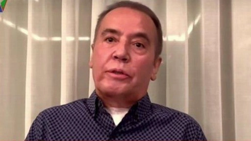 Muhittin Böcek acil olarak hastaneye götürüldü