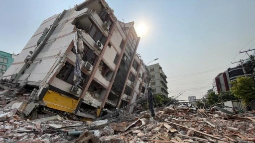 Myanmar'daki depremlerde hayatını kaybedenlerin sayısı 2 bin 886’ya yükseldi