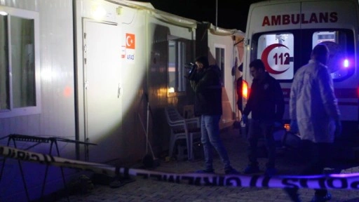 Oğluyla tartışan kişiyi tüfekle öldürdü