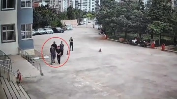 Okul müdürünü bıçaklayıp kaçan eski öğrencisi tutuklandı