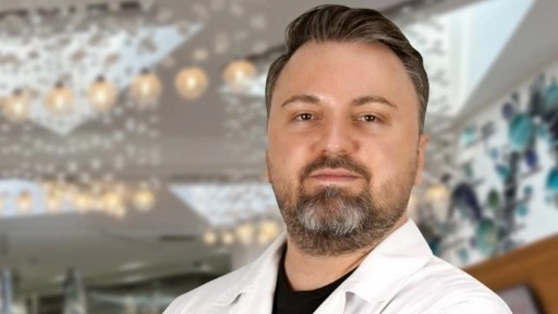 Op. Dr. Çayır: "Sonbaharda estetik operasyon geçirenler için bakım adımları önemli"