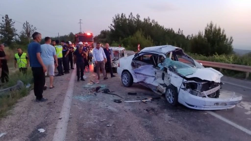 Osmaniye'de 4 otomobil zincirleme kazaya karıştı; 1 ölü, 6 yaralı