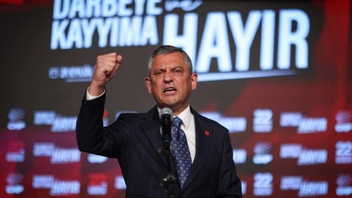 Özgür Özel, yeniden genel başkan seçildi