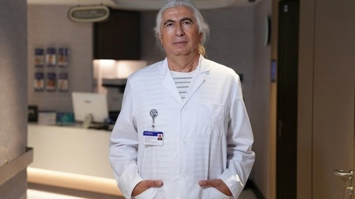Prof. Dr. Aydın: "Robotik cerrahi, daha az ağrı sağlıyor"
