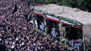 Reisi’nin cenazesi, Tebriz’den ayrıldı