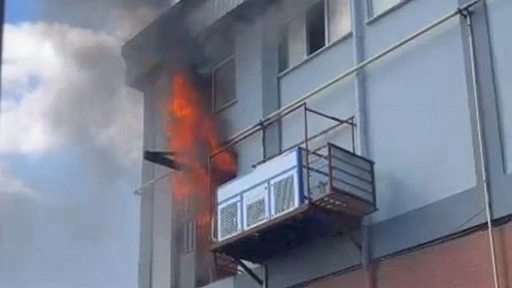 Sanayi sitesindeki iş yerinde korkutan yangın!