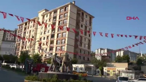 Şırnak’ta sokaklara Türk bayrakları asıldı