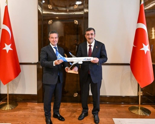 TC Cumhurbaşkanı Yardımcısı Yılmaz, AJet Genel Müdürü Sarp'ı kabul etti