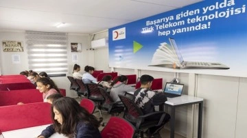 Türk Telekom ve Kızılay’dan deprem bölgesinde sınava girecek öğrencilere motivasyon desteği