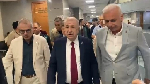 Ümit Özdağ, adliyeye geldi