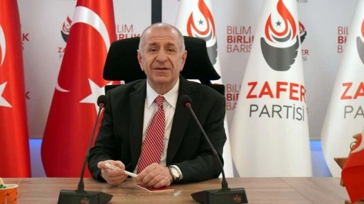 Ümit Özdağ, 'MİT Kanunu'na muhalefet' davasında beraat etti