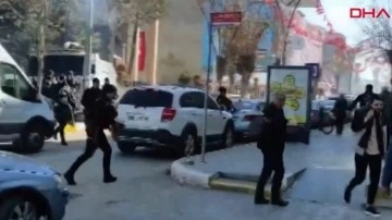 Van'da DEM Partililerin protestosuna polis müdahalesi
