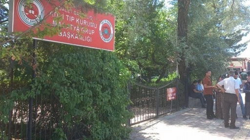 Yolda karşılaştığı 4 kişi tarafından dövülen şahıs hastanede öldü